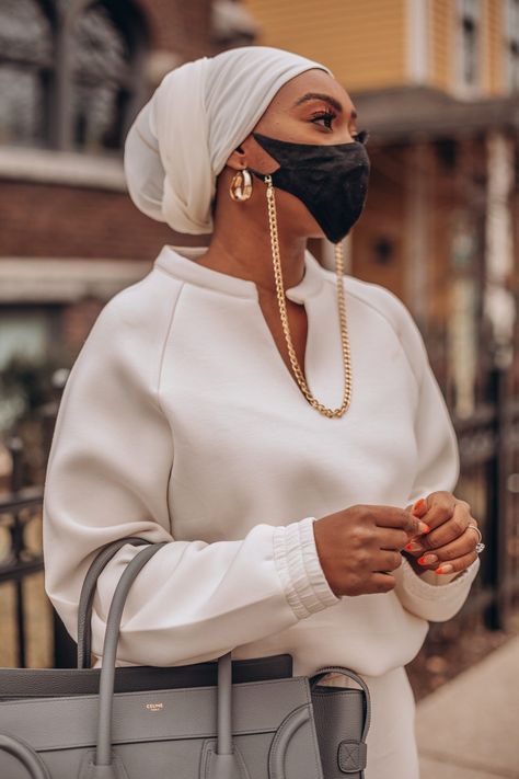 Turban Outfit, Stimulus Check, Western Outfits Men, Winter Whites, Head Wrap Styles, Modern Womens Fashion, Mode Turban, White Clothes, Lux Cars