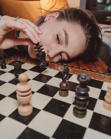 Chess Editorial, Chess Board Photoshoot, Chess Photography Inspiration, Board Game Photoshoot, Queen Portrait Photography, Chess Photoshoot, Chess Board Aesthetic, Chess Fashion, Chess Aesthetic