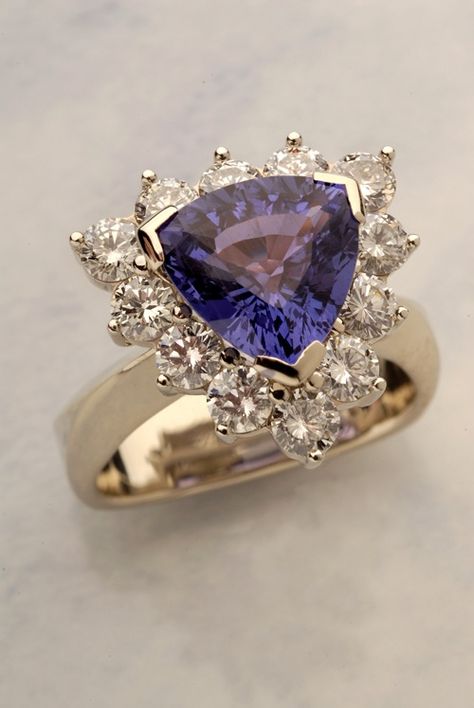 Custom Tanzanite & Diamond Ring Tanzanite Rings, Tanzanite Diamond Ring, Tanzanite Diamond, Tanzanite Ring, Deco Floral, Rocks And Gems, Love Ring, Bling Bling, Amazing Jewelry