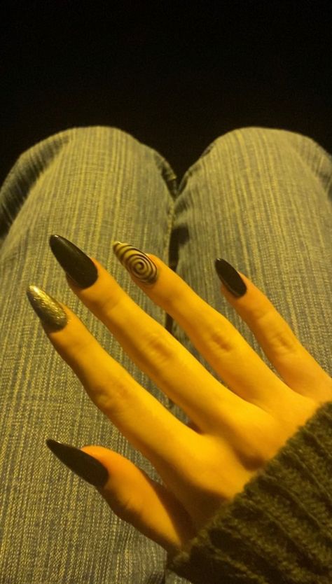 Cute Goth Nails, Goth Nail Art, Nails Grunge, Band Nails, Wow Nails, Cute Goth, Goth Nails, Grunge Nails, Colored Acrylic Nails