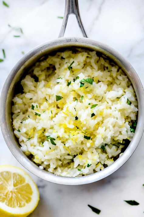 Easy White Rice, Easy Lemon Rice, White Rice Dishes, Lemon Rice Recipe, Rice Lemon, Greek Lemon Rice Soup, Lemon Rice Soup, Greek Lemon Rice, Rice Pilaf Recipe