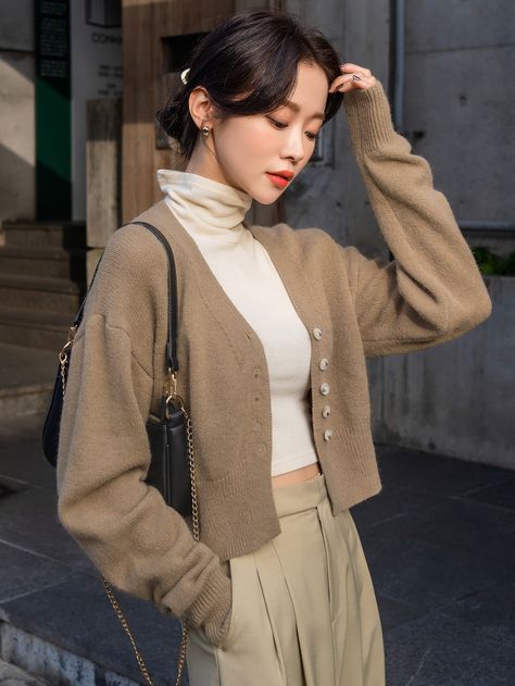 Office Outfit Cardigan, Formal Cardigan, Korean Fall Outfits, Shein Aesthetic, Cardigan Ootd, Ootd Cardigan, Iu Dress, Plain Cardigan, Shoulder Cardigan