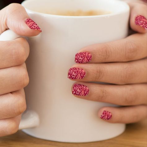 Fishnet Seamless Red Lace Minx Nail Art Zebra Stripe Nails, Minx Nails, Pets Diy, Nail Patterns, Black And White Lines, Ikat Pattern, Japanese Patterns, White Tiger, Manicure Set