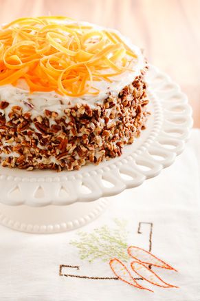 Southern Carrot Cake Recipe, Paula Deen Carrot Cake, Paula Dean, Paula Deen Recipes, Torte Cupcake, Best Carrot Cake, Carrot Cake Recipe, Paula Deen, Köstliche Desserts