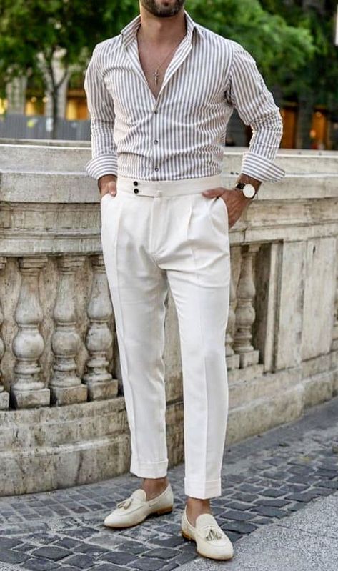 Men Summer Wedding Guest, White Pants Outfit Men, Mens Dress Shirts Outfit, Aesthetic For Guys, Italian Summer Outfits Men, The Old Money Aesthetic, Men's Business Casual Style, Money Clothing, Italian Summer Outfits