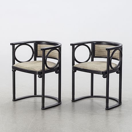 JOSEF HOFFMANN, a pair of chairs, Wittmann, Austria. - Bukowskis B&b Furniture, Wood Armchair, Wiener Werkstatte, Deco Chairs, Josef Hoffmann, Soft Chair, Art Studio Room, Vienna Secession, Wood Arm Chair