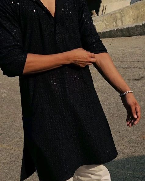 Indian Guys Aesthetic, Indian Men Aesthetic, Indian Boys Aesthetic, Traditional Indian Mens Clothing, Black Kurti, Old School Aesthetic, Wedding Kurta, Emotionally Attached, Aesthetic Dump