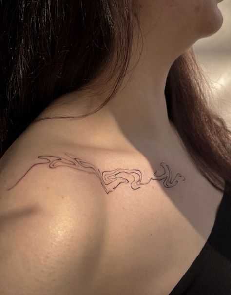 Topo Lines Tattoo, Fire Shoulder Tattoo, Fineline Collarbone Tattoo, Abstract Collarbone Tattoo, Water Flow Tattoo, Squiggle Tattoo, Benjamin Tattoo, Tattoo Perfume, Stardust Tattoo