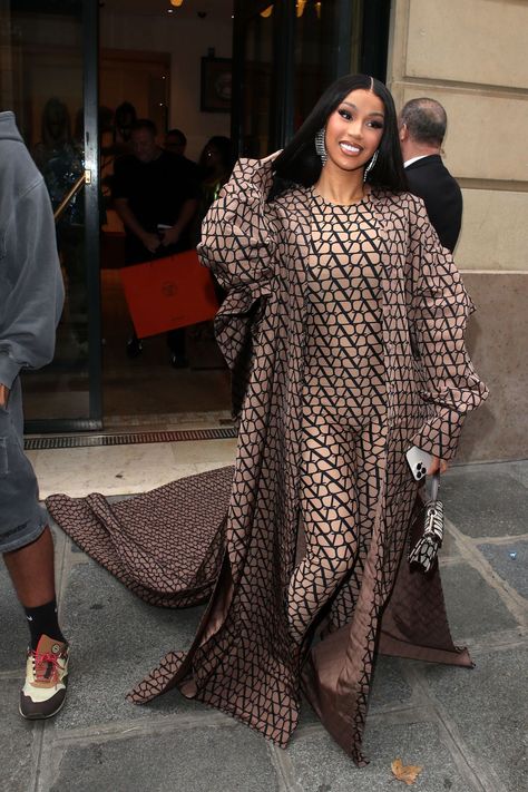 Cardi B Style, Cardi B Pics, Fashion Week Inspiration, Platform Combat Boots, B Fashion, Quick Outfits, Fashion Victim, Future Fashion, Other Outfits