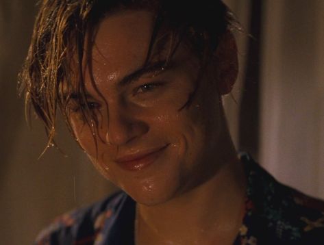 Leonardo Dicaprio 1996, Romeo And Juliet Leonardo, Romeo And Juliet 1996, Leonardo Dicaprio Romeo, Juliet 1996, Romeo Juliet 1996, Leonardo Dicaprio Photos, Leonardo Dicaprio 90s, Young Leonardo Dicaprio