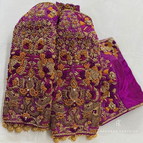 Magam Works, Magam Work, Blouse Necklines, Latest Bridal Blouse Designs, Maggam Work Blouse, New Saree Blouse Designs, Wedding Saree Blouse Designs, Wedding Blouse Designs, Heavy Work