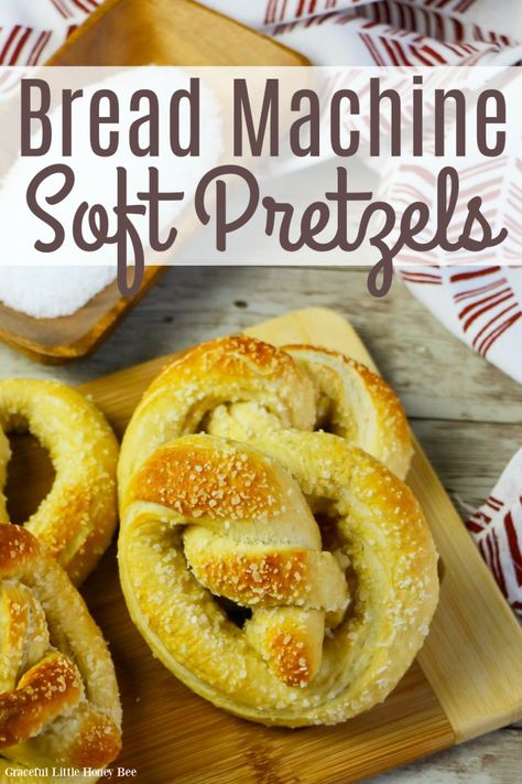 See how easy it is to make your own soft pretzels at home. Find full recipe details at gracefullittlehoneybee.com #softpretzels #breadmachine #homemade Pretzel Shapes, Breadmaker Recipes, Basic Muffin Recipe, Easy Bread Machine Recipes, Best Bread Machine, Pretzel Dough, Pretzel Recipe, Recipe Bread, Bread Buns