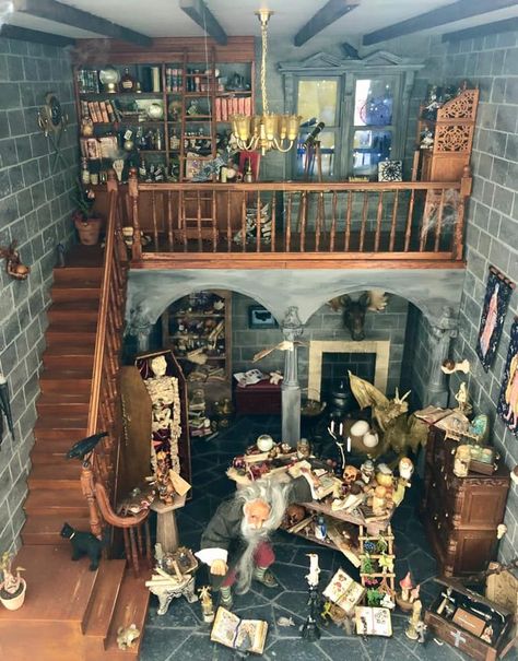 Apothecary Dollhouse, Dollhouse Apothecary, Box Project, Fairy Houses, Doll Houses, Dolls House, Apothecary, Shadow Box, Doll House