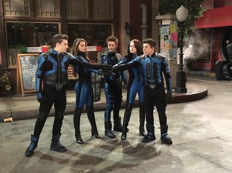 Elite Force Lab Rats, Lab Rats Elite Force Kaz, Lab Rats Cast, Beastly Movie Alex Pettyfer, William Brent, Lab Rats Disney, Chase Davenport, Funny Labs, Billy Unger