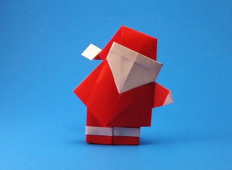 How To Make Santa Claus Crafts With Paper, Origami Reindeer Tutorial, Santa Claus Paper Craft, Santa Claus Origami, Origami Santa Claus, Origami Hat, Origami Santa, Santa Cups, Large Hat