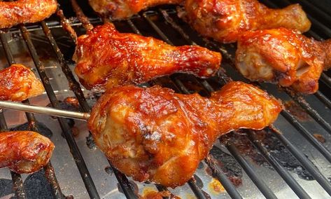 Traeger Smoked Chicken Drumsticks Recipe Smoked Chicken Drumsticks, Traeger Smoked Chicken, Chicken Leg Recipe, Smoked Trout Recipe, Traeger Chicken, Chicken Drumsticks Recipe, Bbq Sauce Ingredients, Drumsticks Recipe, Pork Shoulder Recipes