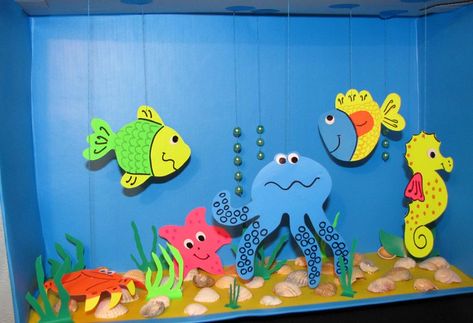 Aquarium - Crafts for children from the box and color paper - Art & Craft Ideas Aquarium Craft, Fish Crafts, Ocean Crafts, Paper Art Craft, Art Activities For Kids, Biome, Childrens Crafts, Preschool Art, Craft Activities For Kids