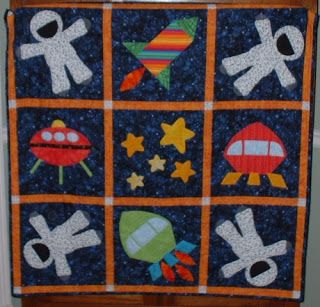 Scraps from Sheryl: Rocket Man Quilt Completed Space Baby Quilt, Outer Space Quilt, Kid Quilts Patterns, Space Quilt, Fusible Applique, Appliqué Quilts, Rocket Man, Applique Quilt Patterns, Childrens Quilts