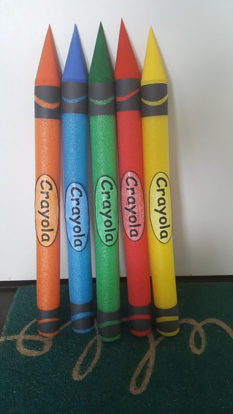 Diy Pool Noodle Crayon, Pool Noodle Crayons, Crayon Classroom, Daycare Room Ideas, Operation Shoebox, Book Backdrop, Preschool First Day, Kindergarten Graduation Party, Vbs Decorations