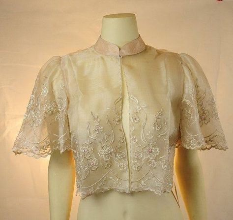 Modern Filipiniana Dress, Modern Filipiniana, Filipino Fashion, Filipiniana Dress, Filipino Art, Bolero Top, Ecru Color, Grad Dresses, Embroidered Blouse