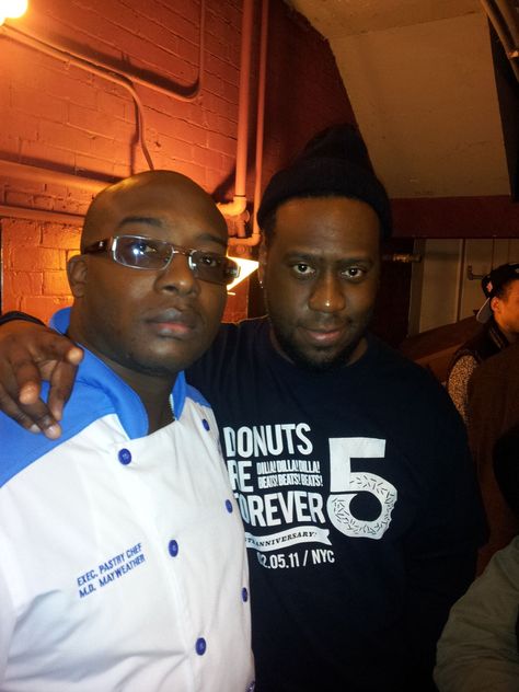 Grammy Award winning Jazz Musician-Robert Glasper #Black Radio Concert with Chef MDM Robert Glasper, Jazz Musicians, Grammy Awards, Award Winning, Musician, Chef, Concert, Black