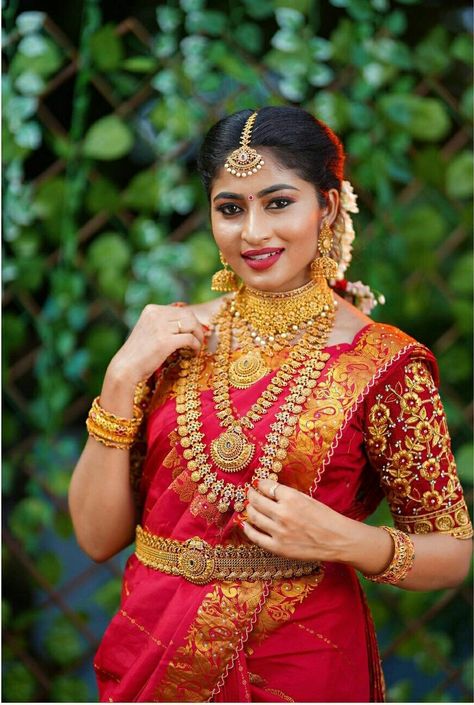 Indian Bride Poses, Half Saree Function, Indian Bride Photography Poses, Indian Bride Makeup, Indian Wedding Poses, Bride Photos Poses, Engagement Photography Poses, Indian Bridal Photos, Indian Wedding Couple Photography