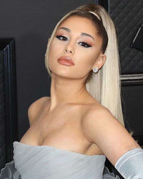 ariana grande on Instagram: “😍 #arianagrande” 2020 Ariana Grande, My Everything Ariana Grande Photoshoot, Ariana Grande 2020, Ariana Grande Grammys, Grammys 2020, Ariana Grande Images, Real Princess, Ariana Grande Photoshoot, Staples Center