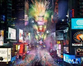 The History | Origin of New Years Day / December 31rst / Ball Dropping In Times Square Nyc Nye, Times Square Ball Drop, New York New Years Eve, Voyage New York, New Year's Eve Celebrations, Go To New York, Ball Drop, List Ideas, New Year Celebration