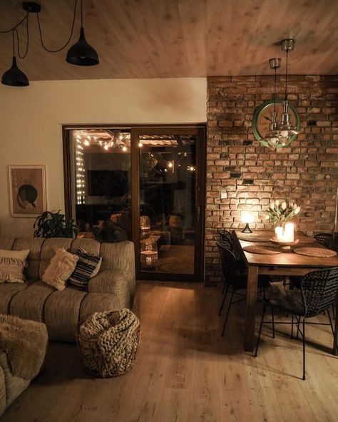 Dining Room Cozy, Brown House, Modern Home Interior Design, Apartment Aesthetic, Chic Interior, Elegant Interiors, Stunning Interiors, Cozy Apartment, Elegant Decor