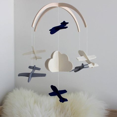 Airplane Mobile, Nursery Ideas Boy, Travel Nursery, Airplane Nursery, Airplane Decor, Modern Crib, White Crib, Airplane Baby, Mobile Baby