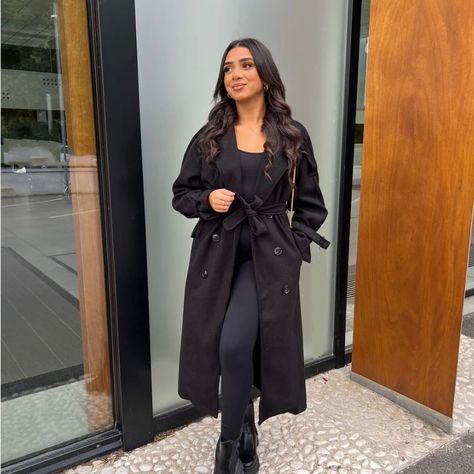 All Black Trench Coat Outfit, Wool Trench Coat Outfit, Black Trench Coat Outfit, Olive Trench Coat, Purple Trench Coat, Mexico Outfits, Coat Ideas, Plaid Trench Coat, 23 Fashion