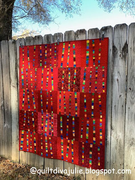 Bedding Quilts, Red Quilts Ideas, Improv Quilts, Maximalist Quilt, Art Quilts Ideas, Contemporary Quilt Patterns, Art Quilts Red, Black And Red Quilts, Red And Black Quilts Ideas