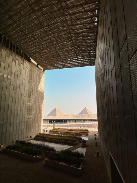 Gallery of Exploring the Grand Egyptian Museum Through Photography: Bridging Past and Present in Cairo - 3 Grand Egyptian Museum, Egyptian Museum, Ancient Artifacts, Past And Present, Cairo, Artifacts, Egypt, Architects, Las Vegas