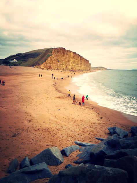 West Bay, Dorset, UK Location for "Broadchurch" Dorset Uk, Christmas In England, England Top, West England, West Bay, Quaint Village, English Countryside, Uk Travel, South West