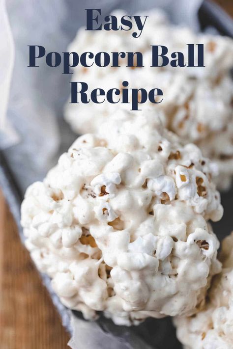 This easy marshmallow popcorn ball recipe is extremely fast & easy. No need to break out the candy thermometer to make these popcorn balls! Easy Popcorn Balls, Popcorn Ball Recipe, Popcorn Balls Recipe Easy, Xmas Food Gifts, Marshmallow Popcorn Balls, Cinnamon Popcorn, Popcorn Ball, Popcorn Balls Recipe, Easy Popcorn