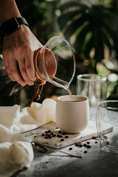 Coffee photo shoot for Parime on Behance Espresso Quote, Cuban Coffee Maker, Chai Photography, Coffee Mood Board, Cafe Shoot, Coffee Shoot, Cafe Photoshoot, Coffee Photoshoot, Roasters Coffee