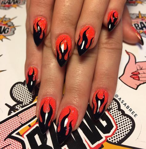 Flame Nail Art, Nail Tip Designs, Boho Nails, Fancy Nails Designs, Edgy Nails, Cute Gel Nails, Cute Nail Art, Orange Nails, Fire Nails