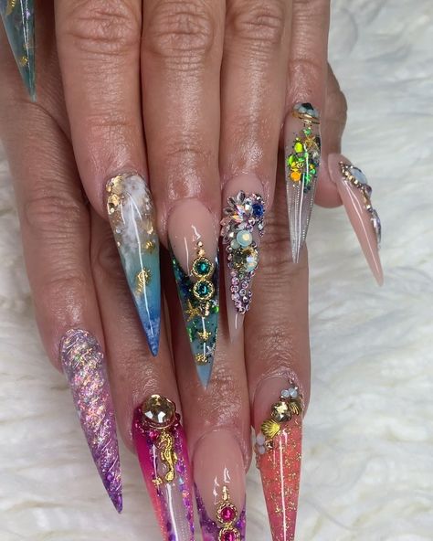 Rashounae🌹 on Instagram: “Blink and you may miss a detail 😜 had so much doing these with @haney__momma 💙💙💙 These were sculpted, each nail encapsulated, topped with…” Nails Encapsulated, Encapsulated Nails, Glamorous Nails, Miss A, Nail Design, Art Designs, Pretty Nails, Nail Art Designs, Anatomy