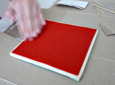 Turn a Tile into a Trivet in One Step Ceramic Tile Crafts, Leftover Tile, Trivets Diy, Reuse Crafts, Tile Diy, Cork Trivet, Felt Squares, Fun Fall Crafts, Christmas Craft Fair