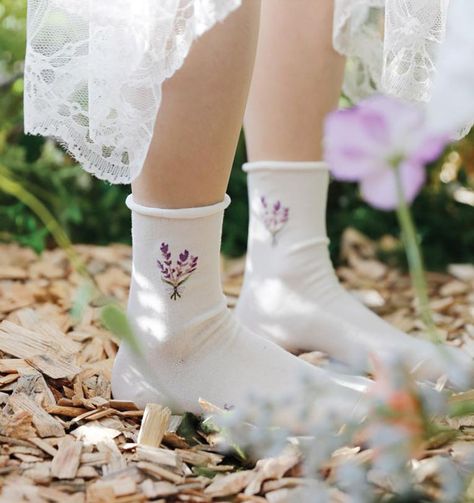 Women Socks Fashion, Flower Socks, Socks Cotton, Soft Socks, Socks Cute, Soft Sock, Princess Aesthetic, Roll Top, Cute Socks