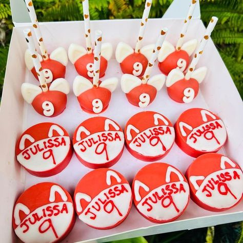 Turning Red Dessert Table, Turning Red Birthday Party Food, Turning Red Party Ideas, Red Food Party, Turning Red Birthday Party, Red Cake Pops, Red Party Ideas, Desserts Party, Red Desserts