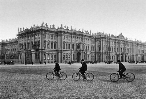 Collections Art, Nicolas Ii, Russian Architecture, Winter Palace, Russian History, Imperial Russia, Petersburg Russia, Russian Artists, Vintage Portraits