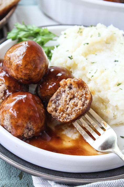 Oatmeal Meatballs, Sda Recipes, Adventist Recipes, Vegetarian Swedish Meatballs, Football Party Food Ideas, Vegetarian Loaf, Vegetarian Meatloaf, Veggie Meatballs, Vegetarian Gravy