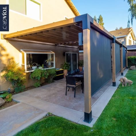 Modern Pergola Ideas To Spruce Up Your Yard – Forbes Home Modern Pergola Ideas, Modern Pergola Designs, Wall Mounted Pergola, Backyard Covered Patios, Diy Gazebo, Outdoor Covered Patio, Pergola Ideas, Pergola Lighting, Modern Pergola