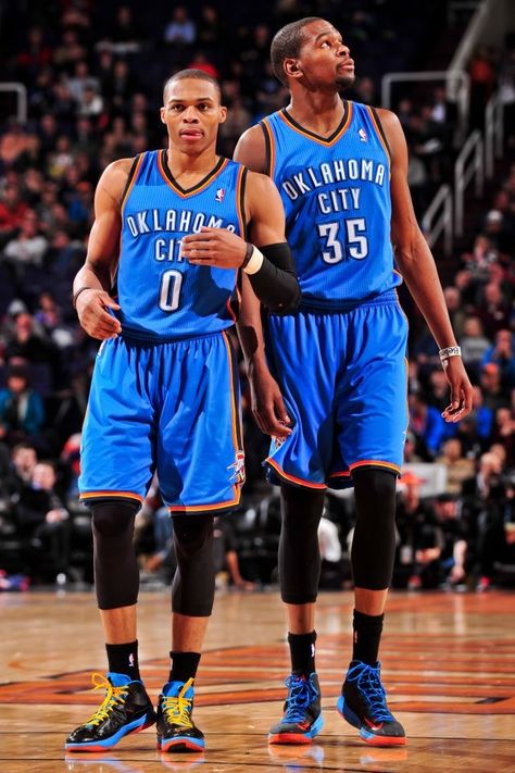 Russell Westbrook & Kevin Durant Oklahoma City Thunder Kevin Durant And Russell Westbrook, Kevin Durant Russell Westbrook, Westbrook Okc, Kevin Durant Wallpapers, Durant Oklahoma, Nike Tights, Basketball Highlights, Okc Thunder, Basketball Photography