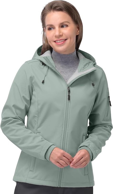 33,000ft Women's Softshell Jacket, Fleece Lined Warm Jacket Light Hooded Windproof Coat for Outdoor Hiking at Amazon Women's Coats Shop Alaskan Cruise Outfits, Womens Running Jacket, Alaskan Cruise, Softshell Jacket, Cruise Outfits, Short Waist, Warm Jacket, Soft Shell Jacket, Soft Shell