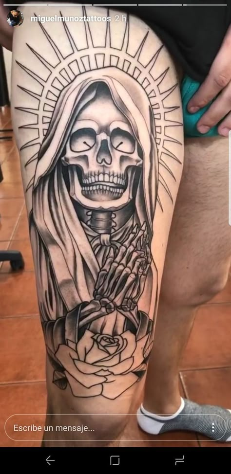 Sleeve Tattoos Skull, Santa Muerte Drawing, Girl Tattoo Sleeve, Tattoos Elbow, Skull Rose Tattoos, Masonic Art, Skull Girl Tattoo, Aztec Tattoo Designs, Skull Sleeve Tattoos