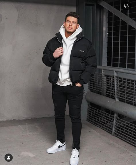 Men Jordans, Winter Outfits Men Streetwear, Mens Fall Outfits, Hoodie Outfit Men, Mens Winter Fashion Outfits, Outfits Men Streetwear, Outfit Hombre, Hype Clothing, Mens Casual Outfits Summer