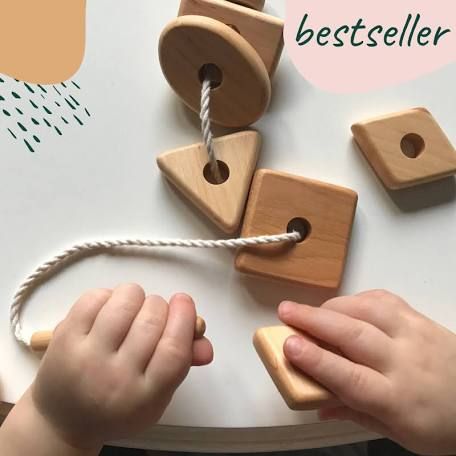 Wood Kids Toys, Lacing Toy, Shapes For Toddlers, Toy Gift Guide, Wooden Toys Diy, Geometry Shapes, Wood Moon, Wood Crafting, Toy Making