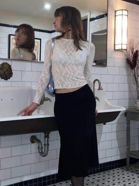 How To Style White Lace Top, Outfit With Lace Top, White Lace Long Sleeve Top Outfit, Jazz Outfits Style Woman, White Lace Shirt Outfit, White Lace Top Outfit, Lace Undershirt Outfit, Lace Top Outfit White, Lace Long Sleeve Top Outfit